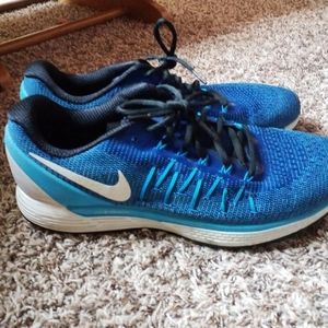 Nike Size 12 Running Shoes